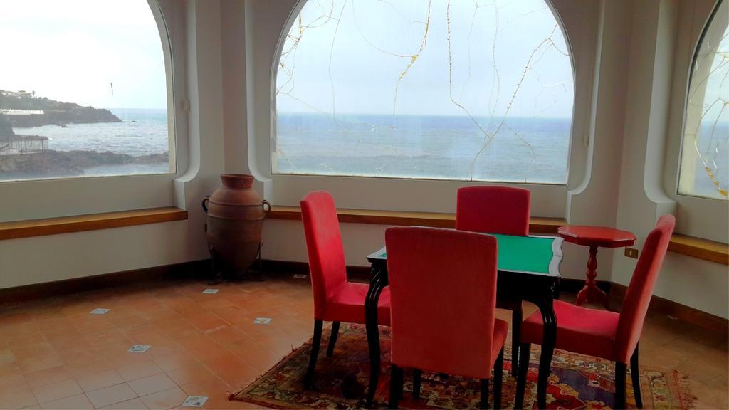 Casa Sul Mare Bed & Breakfast คาตาเนีย ภายนอก รูปภาพ