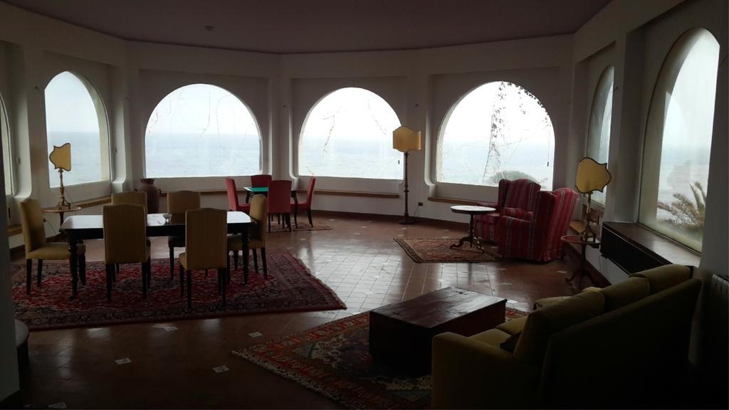 Casa Sul Mare Bed & Breakfast คาตาเนีย ภายนอก รูปภาพ