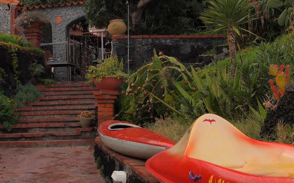 Casa Sul Mare Bed & Breakfast คาตาเนีย ภายนอก รูปภาพ